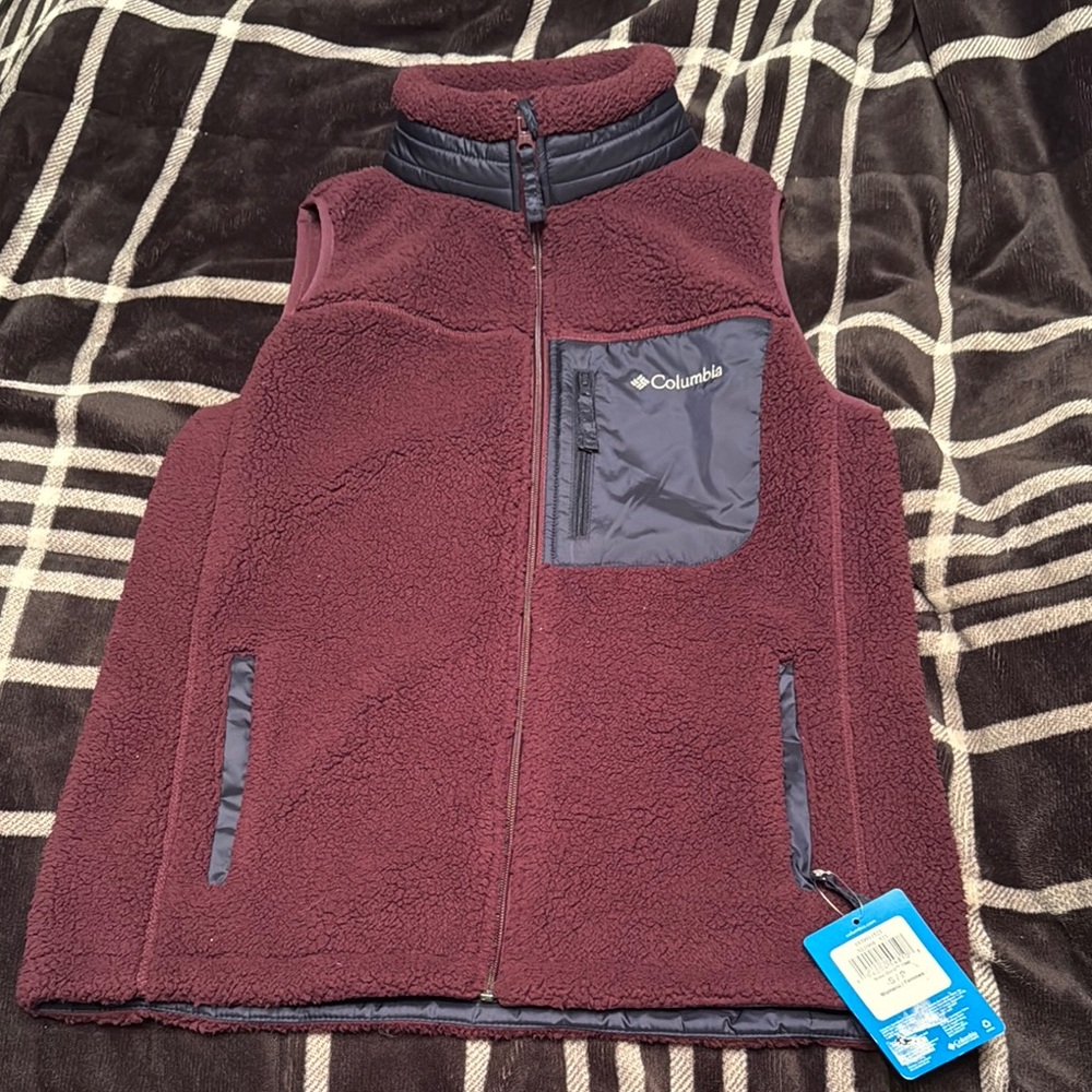 Columbia Burgundy Fleece Vest